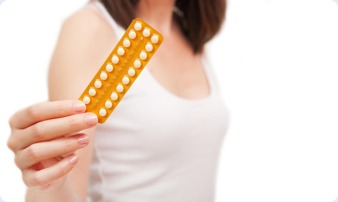 Immagine pillola contraccettiva e calvizie